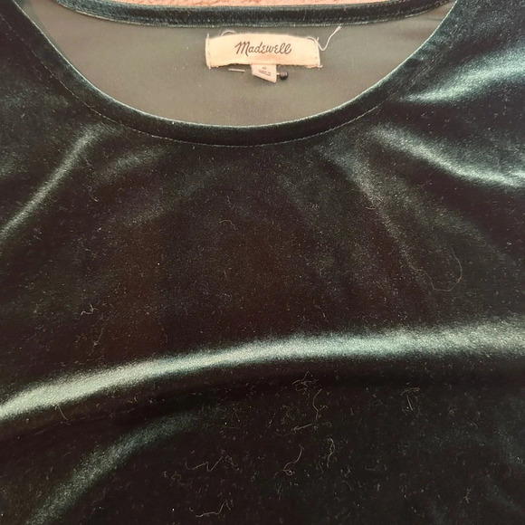 Madewell Velvet Butterfly Top dark green size medium curved hem - Picture 8 of 9
